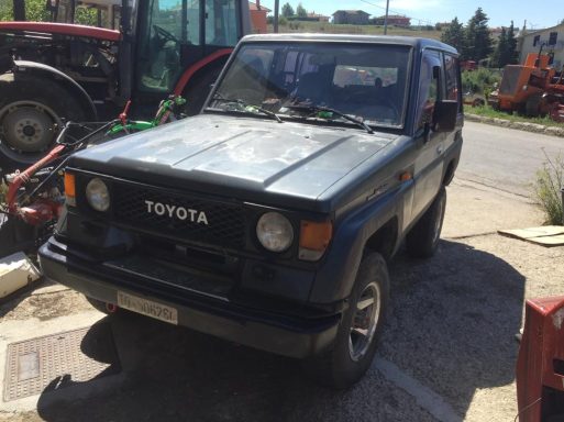 TOYOTA LJ 70